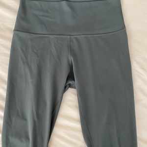 Lululemon Wunder Under Grey Sage